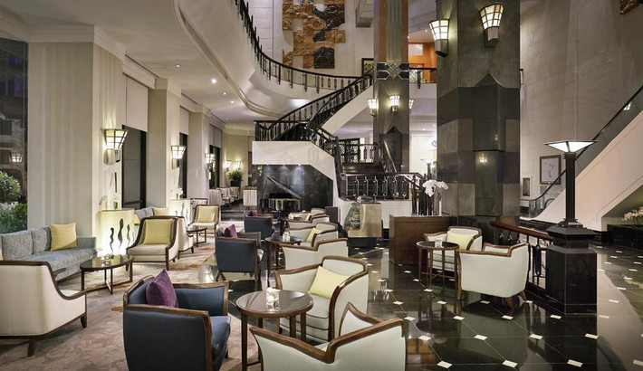Tầng phục vụ cao cấp thuộc các tầng từ 19 đến 22. Ảnh: Booking.