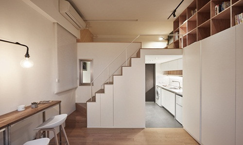 Vốn là một căn hộ cũ 10 năm tuổi ở Đài Bắc (Đài Loan), 22m2 Apartment đã được kiến trúc sư sắp xếp lại và mở thêm gác lửng, làm tăng tối đa không gian sử dụng.