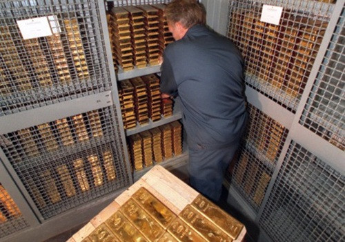 Được canh gác cẩn mật, xung quanh kho vàng Fort Knox luôn có 30.000 lính tinh nhuệ. Ảnh: Silver Doctors.