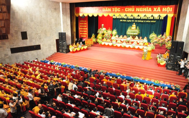 Hội trường lớn có 1111 chỗ ngồi, có sân khấu quay, hệ thống kỹ thuật hiện đại phục vụ các loại hình nghệ thuật biểu diễn trong nước và Quốc tế. Ảnh: Musicshow.