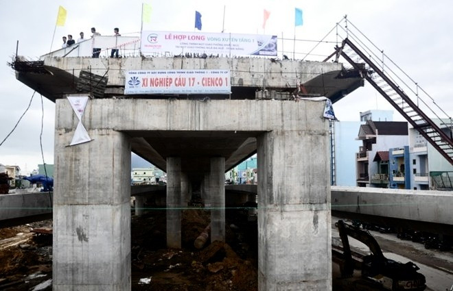"Cây cầu này sẽ sẽ là điểm nhấn về kiến trúc đô thị của Đà Nẵng khi hoàn thành", ông Tiến nói.