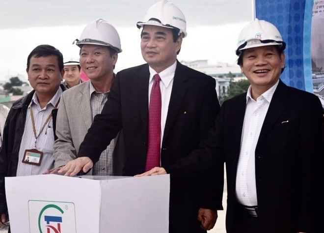 Mới đây, UBND TP.Đà Nẵng phối hợp với công ty TNHH Ngã ba Huế Trung Nam (thuộc tập đoàn Trung Nam, chủ đầu tư) tổ chức lễ hợp long vòng xuyến tầng 1. Đây là một trong những cột mốc quan trọng trong quá trình thi công.