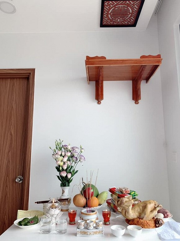 Mới đây, Khánh Chi khiến nhiều người xuýt xoa khi tiết lộ hình ảnh về căn hộ chung cư sang trọng mới tậu ở TP HCM.