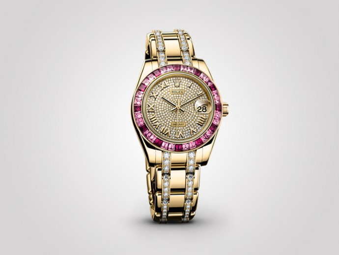 Sau đó, dần dần Rolex mới chuyển thành một hãng đồng hồ xa xỉ.