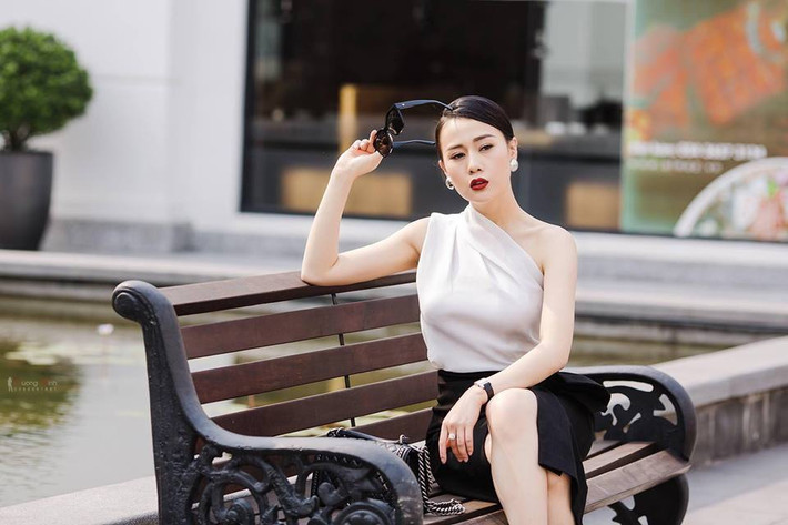 Phương Oanh được khán giả biết đến qua nhiều tác phẩm ấn tượng như "Quỳnh búp bê", "Lặng yên dưới vực sâu", "Nàng dâu oder"...