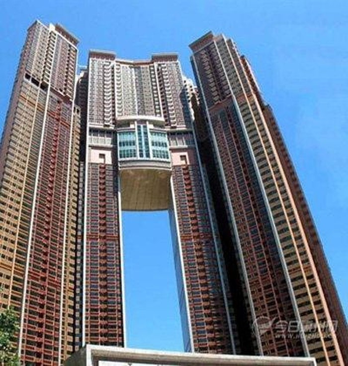Một đại gia Trung Quốc khác tặng người yêu căn hộ trị giá 345 triệu NDT (tương đương 1,138 tỷ đồng) dịp Valentine.