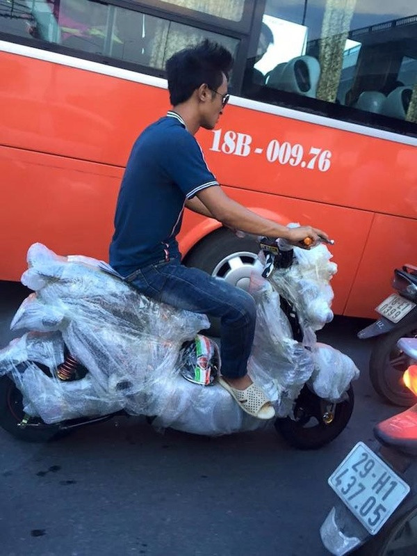 Bọc xe nguyên cây cho mới.