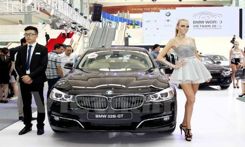 Tuần qua, Cục Điều tra chống buôn lậu, Tổng Cục Hải quan đã ban hành Quyết định khởi tố vụ án hình sự về tội buôn lậu ô tô đối với công ty Euro Auto. Nguồn ảnh: Vietnamnet.