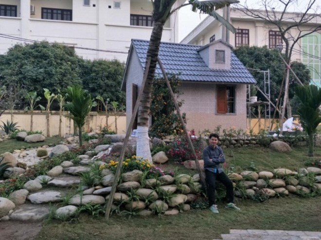 Đặc biệt, trong khuôn viên "biệt phủ" còn có ngôi nhà nhỏ được xây dựng mô phỏng theo nhà của các nhân vật chính trong bộ phim nổi tiếng có tên Ngôi nhà nhỏ trên thảo nguyên. Ảnh: Internet