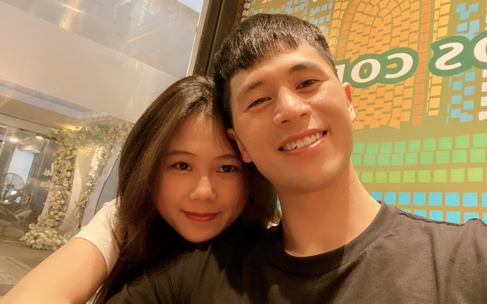 Phía dưới phần bình luận, cầu thủ đội tuyển Việt Nam Trần Đình Trọng cũng bình luận đầy ẩn ý “Wow ML – ĐB”.