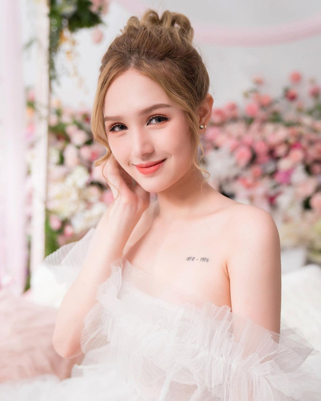 Hình ảnh Xoài Non xinh đẹp trong váy công chúa.