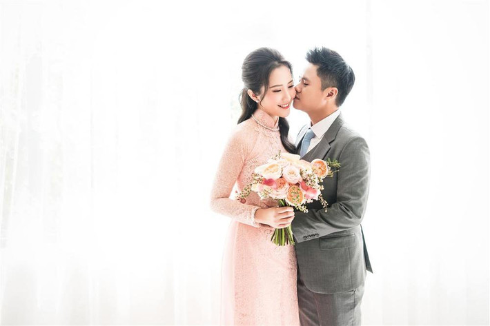 Phan Thành tăng cân là có nguyên do. Bởi trước đó, Primmy Trương từng khoe rất nhiều hình ảnh bản thân vào bếp, trổ tài nấu những món ăn vừa ngon vừa bắt mắt.