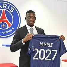Nordin Mukiele (PSG - 20 triệu euro) mới chỉ xuất hiện 23 phút trong trận thắng 2-0 của đội tuyển Pháp trước Phần Lan ở vòng loại World Cup hồi tháng 7/2021.