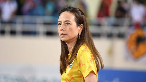 Bóng đá có thắng, có bại. Một trong những điều quan trọng là ứng xử như thế nào sau trận đấu.