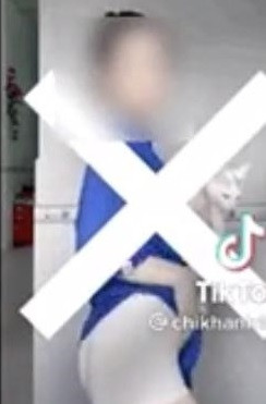 Chứng kiến đoạn clip tổng hợp trend phản cảm này, netizen để lại bình luận như: "Một loạt bạn đứng uốn éo chỉ để câu view, có thấy mất giá không?"