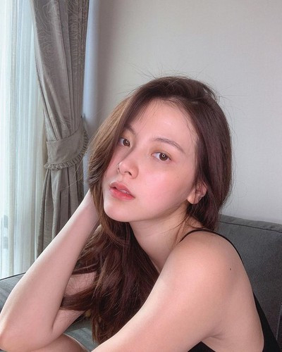 Theo đánh giá từ các nhà đài, Baifern Pimchanok trở thành nhân tố được khán giả mong chờ nhất khi phim lên sóng, là cái tên được nhiều người săn đón từ phim truyền hình lẫn điện ảnh của xứ sở chùa vàng.