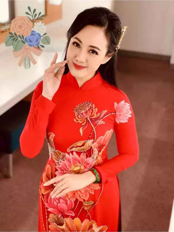 BTV Hoài Anh là gương mặt quen thuộc với khán giả khi có thời gian dài gắn bó với chương trình Thời Sự 19h. Hiện tại, cô không còn dẫn Thời Sự 19h mà chuyển sang làm MC cho chương trình khác.