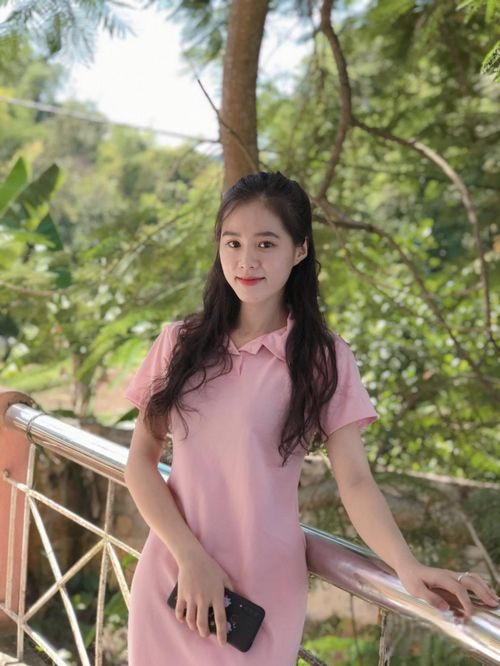 Nói về bộ ảnh gây bão của mình, Ngọc Diệp chia sẻ: "Bức ảnh được mình chụp từ năm 2019. Khi được mọi người biết đến, mình cảm thấy rất vui vì bản thân đã góp phần truyền bá văn hóa truyền thống dân tộc Tày của quê nhà".