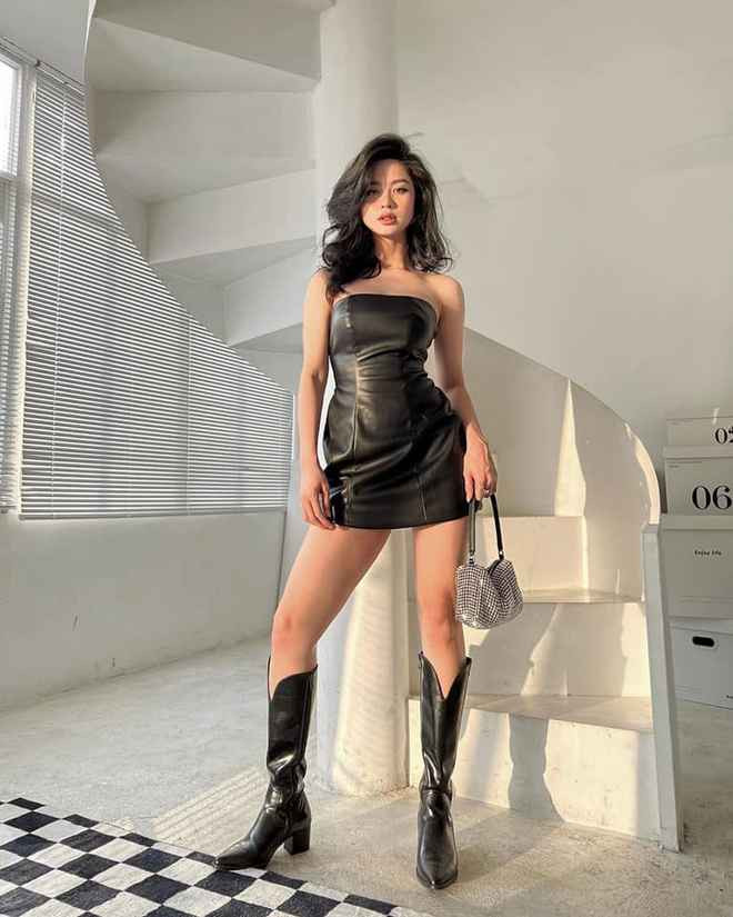Nhìn vào ảnh hồi nhỏ của hot girl Hàn Hằng có thể thấy, cô nàng đã xinh xắn, đáng yêu từ lúc còn nhỏ.