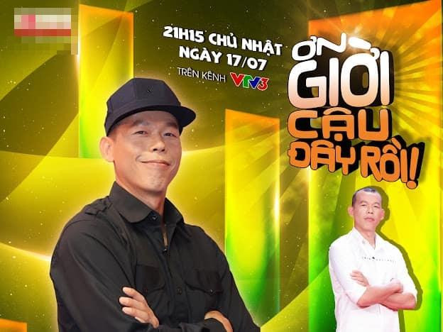 Mới đây, Fanpage của chương trình Ơn Giời Cậu Đây Rồi đăng tải hình ảnh thủ môn Tấn Trường, thu hút sự chú ý của người hâm mộ: "Anh Tấn Trường nay chuyển nghề rồi hả ta, hóng nha cả nhà".