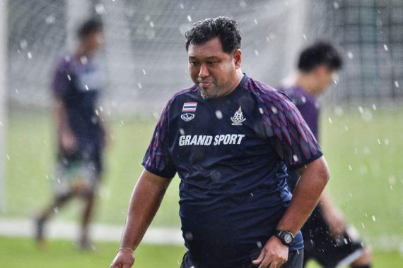 Chắc chắn cuộc đối đầu sắp tới trong ngày mở màn VCK U23 châu Á sắp tới giữa U23 Việt Nam và U23 Thái Lan do HLV Worrawoot Srimaka sẽ vô cùng hấp dẫn. Bởi 2 đội bóng này là đối thủ không đội trời chung ở các giải đấu trong khu vực ĐNÁ trong nhiều năm vừa qua.