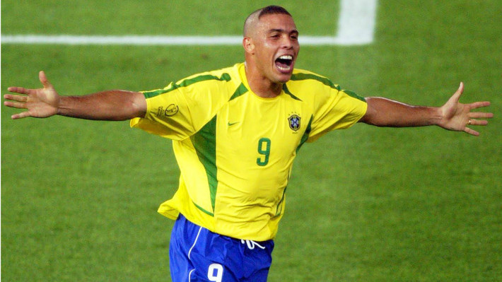 Ronaldo De Lima của đội tuyển Brazil chính là tay săn bàn thượng hạng thứ hai qua các mùa World Cup.
