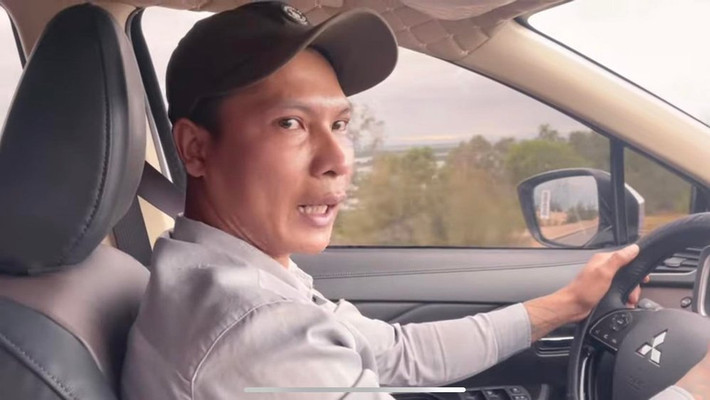 Tổng chi phí để hoàn thiện căn nhà này là gần 105 triệu, một phần cũng nhờ tiền nhân công xây dựng "cây nhà lá vườn" và trợ giúp của nhiều người quen.
