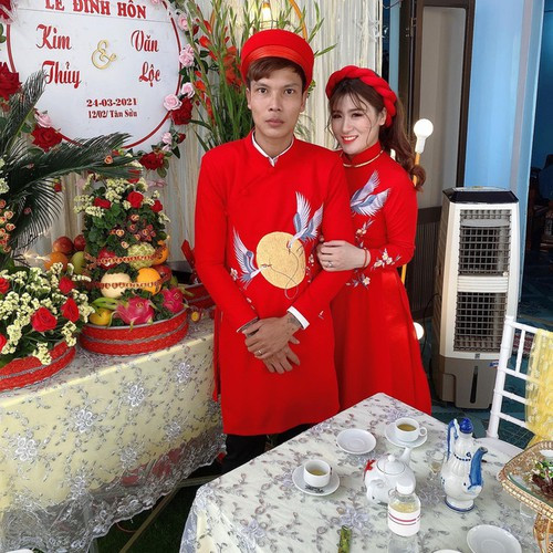 Ngày 5/4/2021, Lộc Fuho cùng bạn gái chính thức tổ chức hôn lễ ấm cúng tại quê nhà. Là người chuyên livestream trên mạng xã hội, đám cưới của anh nghiễm nhiên cũng được phát trực tiếp, thu hút đến 9.000 người theo dõi.