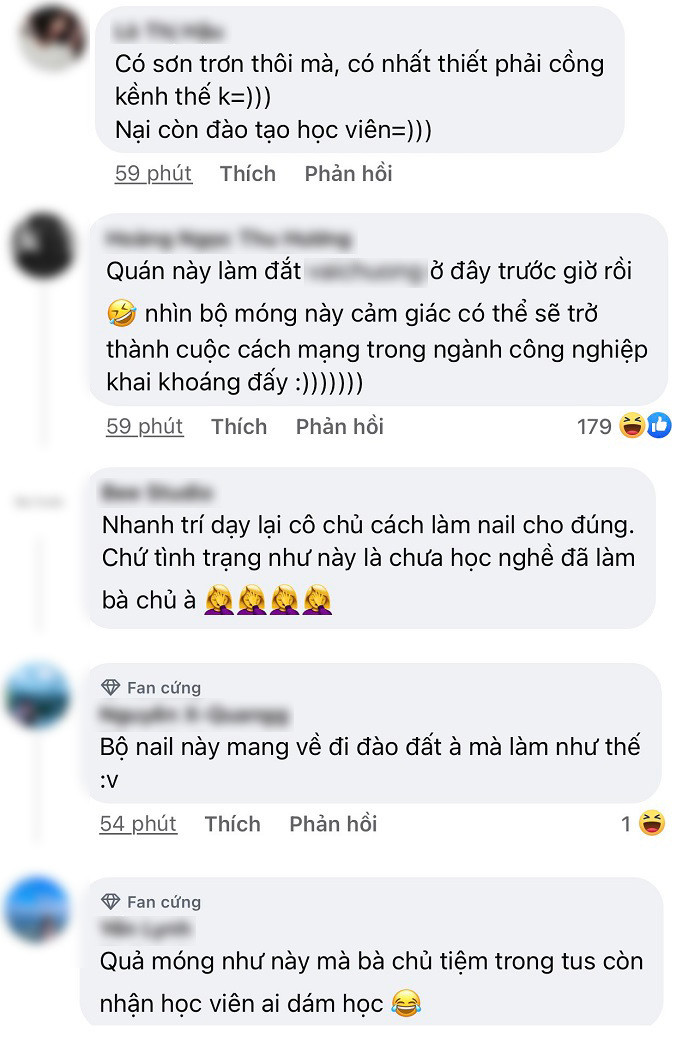 Không những vậy, bộ nail vừa làm xong đã có móng bị bong tróc khiến netizen chỉ biết thốt lên ngán ngẩm.