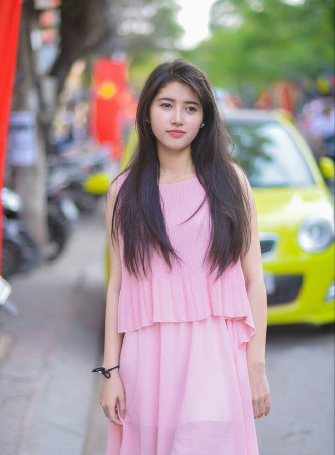 Gái xinh Gen Z này từng dành 6 tháng tập luyện, sau đó xuất sắc vượt qua 200 ứng viên khác để trở thành BTV/ MC trên sóng truyền hình quốc gia.