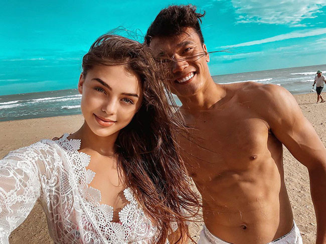 Dianka Zakhidova là người mẫu gốc Ukraine nhưng được biết đến rộng rãi trong giới showbiz Việt. Cô càng trở nên nổi tiếng hơn khi công khai chuyện tình cảm cùng thủ môn Bùi Tiến Dũng cách đây 2 năm.