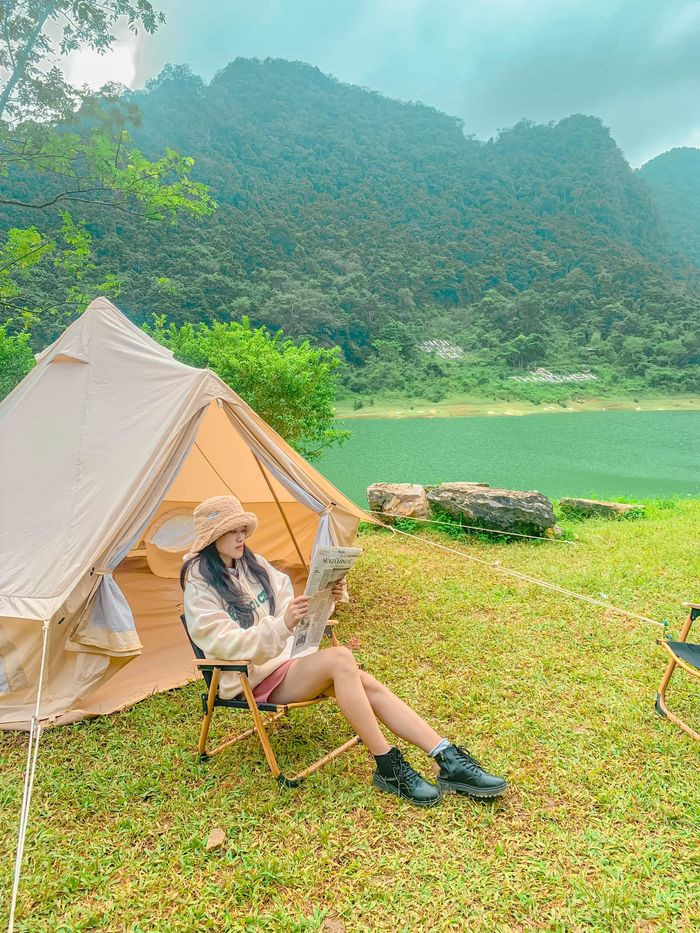 Gom góp tình yêu với mảnh đất quê cha đất tổ, Bùi Hoài đã quyết định xây dựng các trang mạng xã hội để quảng bá về Cao Bằng, không chỉ TikTok mà còn trên nhiều nền tảng khác.