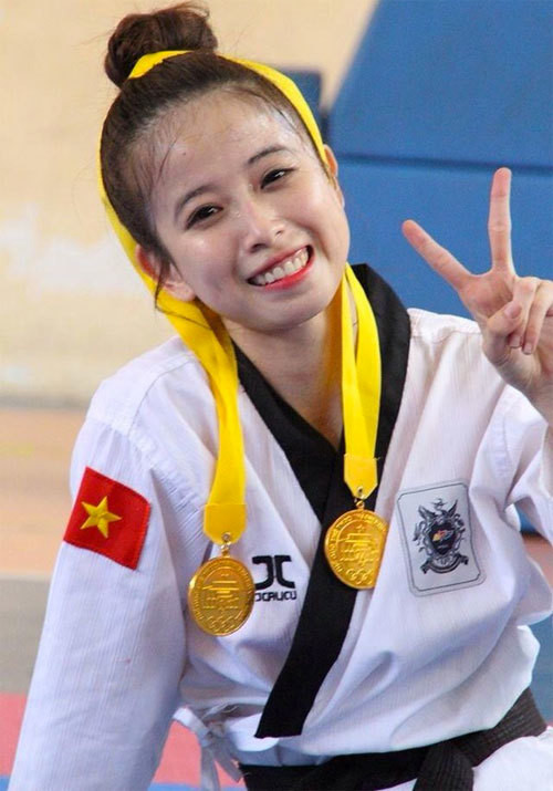 Ở tuổi ngoài 30, khi đã kinh qua đỉnh cao với tư cách là "chuyên gia săn vàng" cho Taekwondo Việt Nam, Tuyết Vân đã nghĩ đến chuyện giải nghệ và hoạch định tương lai.