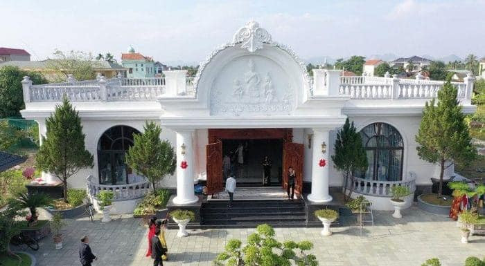 Theo Người Đưa Tin, căn nhà này có địa chỉ ở thôn 4, xã Nga Tiến, huyện Nga Sơn, tỉnh Thanh Hóa.
