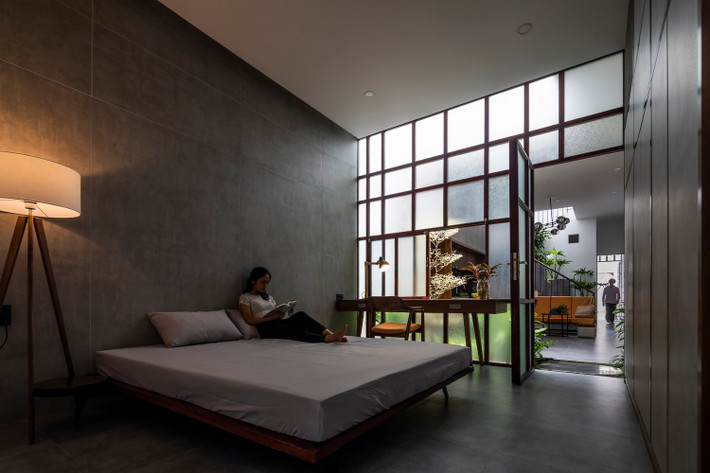 Thông qua bốn giải pháp trên, J House đã biến thành một không gian sống thú vị, có cây xanh, nhiều ánh sáng tự nhiên và không khí thoáng đãng. Nguồn ảnh: Hiroyuki Oki
