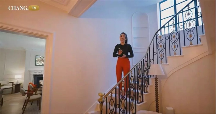 Một góc khác trong biệt thự của mẹ vợ Chi Bảo. Nguồn ảnh: FB Chang.TV