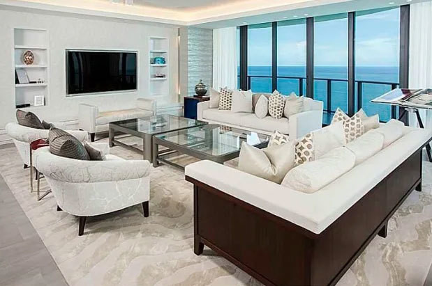 Năm 2020, Messi bỏ ra 7,3 triệu USD mua một căn hộ cao cấp trên tầng 9 ở Miami (Mỹ). Ảnh: The Sun