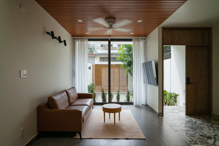 Tổng chi phí hoàn thiện công trình khoảng 2 tỷ đồng (chưa bao gồm thiết bị gia dụng). Nguồn ảnh: Quang Trần