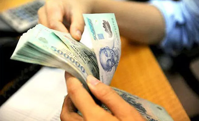 Đối với Tết Dương lịch 2019, mức thưởng Tết cao nhất của một doanh nghiệp có vốn đầu tư nước ngoài là 500 triệu đồng, trong khi mức thưởng trung bình của khối này là 9,4 triệu đồng, cao hơn năm 2018 60%. Ảnh minh họa