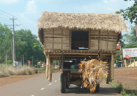 Nhà di động????