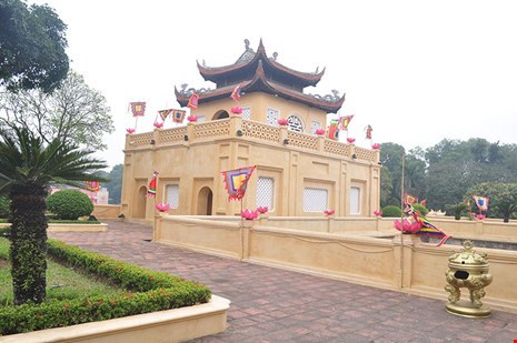Sau thông tin Văn Miếu Quốc Tử Giám Hà Nội "thay áo mới", một thông tin được dư luận quan tâm tuần qua đó là việc làm mới khu vực Đoan Môn thuộc di tích Hoàng Thành Thăng Long.