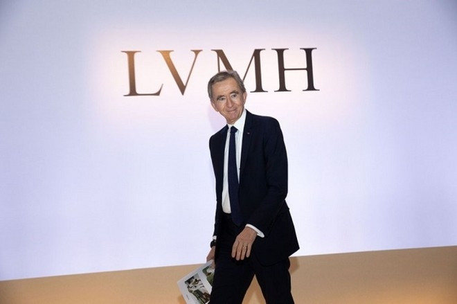 Ngoài ra, tỷ phú người Pháp Bernard Arnault, Chủ tịch LVMH - tập đoàn chuyên cung cấp thời trang cao cấp lớn nhất thế giới, cũng có khả năng trở thành tỷ phú nghìn tỷ vào năm 2030. Ảnh: BI