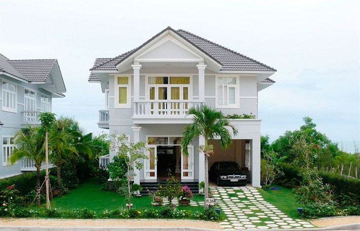 Nhà mái thái thiết kế đơn giản, hạn chế việc sử dụng các họa tiết trang trí cầu kỳ. Ảnh: Wedo
