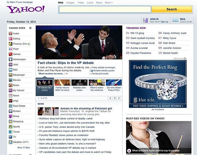 Trang Yahoo! năm 2012. Yahoo! chính thức đón nhận bà Mayer về làm CEO.