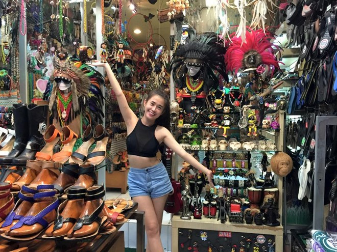 Trong chuyến đi này, hot girl Sài thành ấn tượng nhất với món cá nướng và cua sốt trứng gừng.