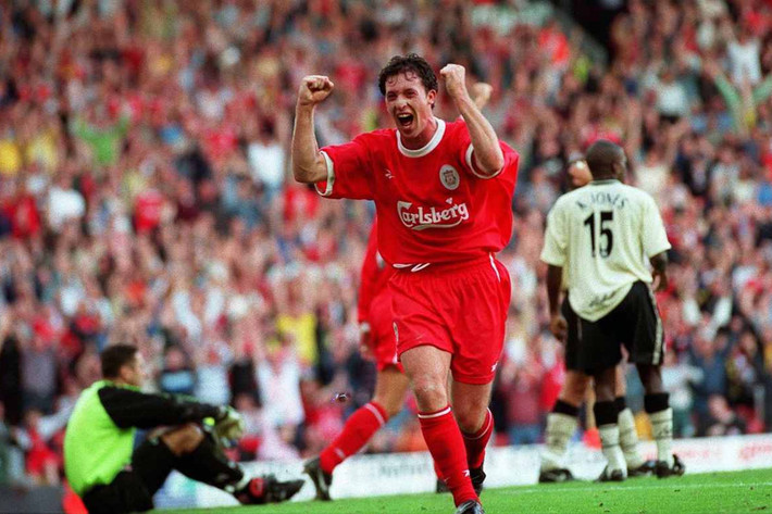 Bàn thắng thứ 50 của Fowler được ghi trong trận đấu với Manchester United vào ngày 17/12/1995.