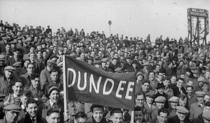 Dundee Harp vùi dập Aberdeen Rovers “phũ” tới mức, người ta thậm chí còn nhầm lẫn trong việc đếm số bàn thắng được ghi. Trong cuộc họp báo sau trận, trọng tài cũng phải thừa nhận ông gặp khó khăn trong việc đếm số lần cầu thủ Dundee Harp làm tung lưới đối phương. Theo ông “vua áo đen” thì ông đã công nhận 37 bàn, nhưng các cầu thủ Dundee Harp lại khẳng định họ chỉ ghi được có 35 bàn mà thôi.