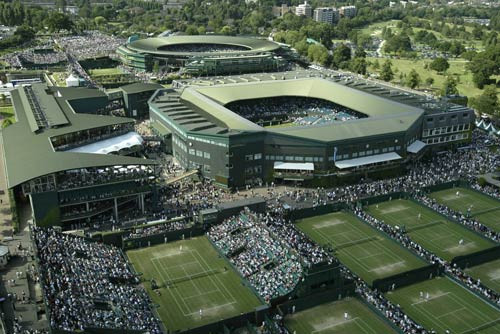 Giải quần vợt Wimbledon là giải đấu tennis lâu đời nhất thế giới, được tổ chức trên mặt sân cỏ tại Anh. Sẽ có 19 sân đấu được sử dụng cho 660 trận đấu của giải đấu này.