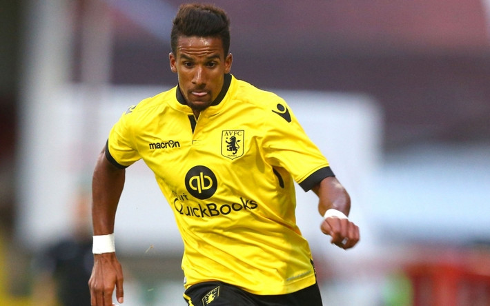 Scott Sinclair đã được kì vọng rất nhiều tại Man City. Nhưng sau đó, cầu thủ này đã không tìm được chỗ đứng tại nửa xanh thành Manchester và buộc phải rời đến Aston Villa để tìm cơ hội ra sân nhiều hơn. Nhưng với số tiền mà Aston Villa đã bỏ ra để có được Scott Sinclair thì anh chưa đền đáp lại được nhiều.