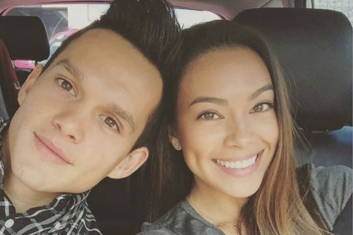 Mika Chunuonsee mới đây, hot boy bóng đá Thái đã khiến cho nhiều fan nữ tiếc ngẩn ngơ khi chính thức thông báo rằng anh sẽ lấy vợ trong thời gian tới.